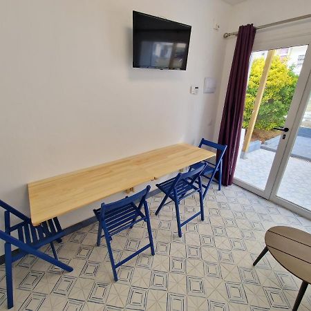 La Maisonnette Bleue Empuriabrava Exterior foto