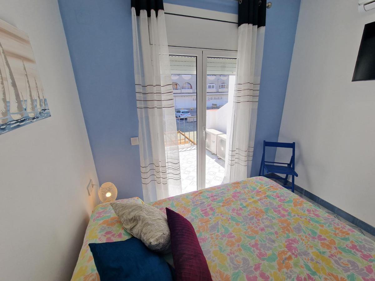La Maisonnette Bleue Empuriabrava Exterior foto