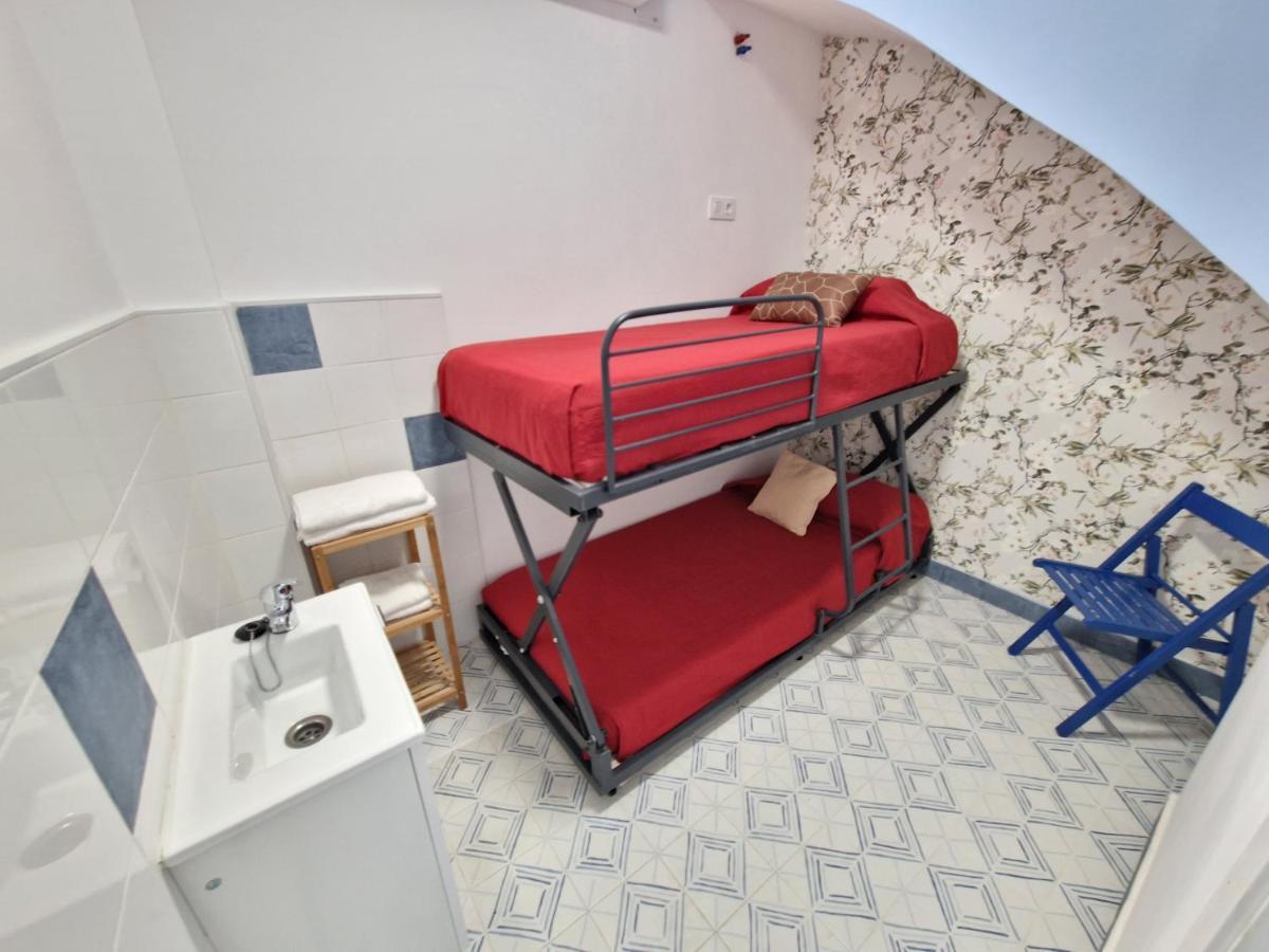 La Maisonnette Bleue Empuriabrava Exterior foto